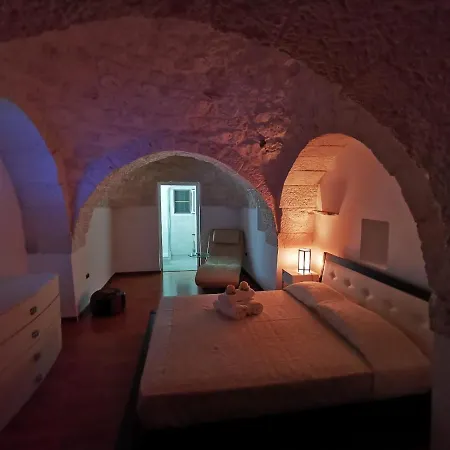 Trulli Maniva Μαρτίνα Φράνκα