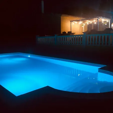 Trulli Maniva Country house *